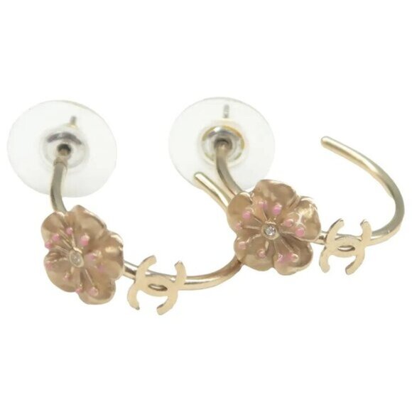 100% Authentic Chanel Flower CC Gold Metal Earrings - Picture 1 of 9